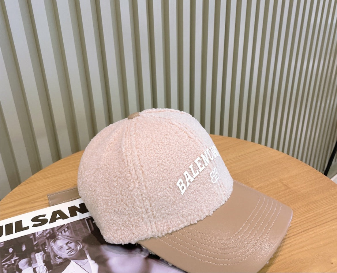 New Balenciaga woman hat
