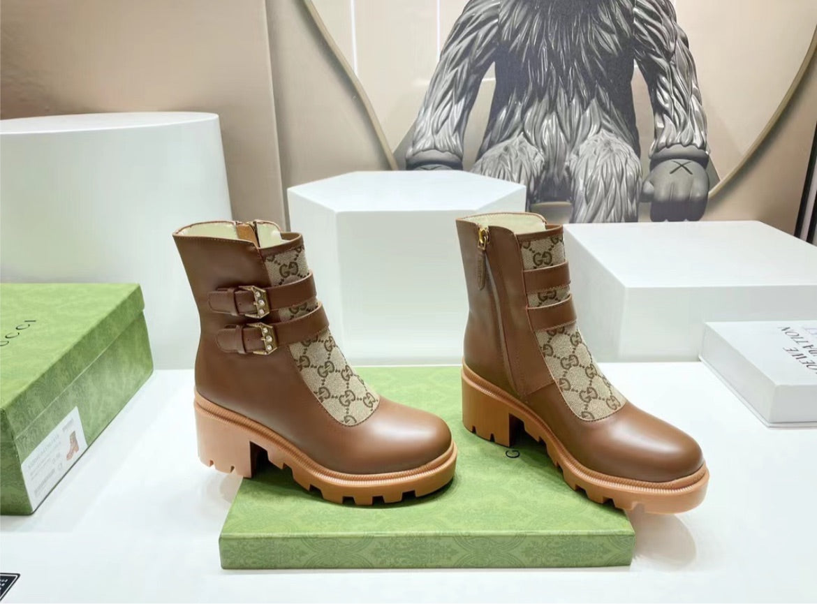 New Gucci woman boots