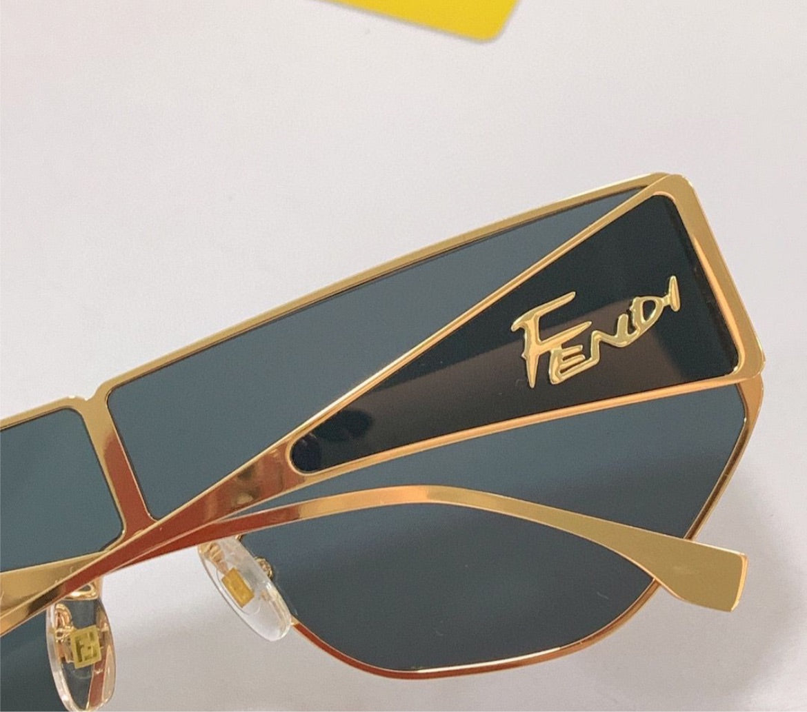 Fendi new 23 woman sunglasses