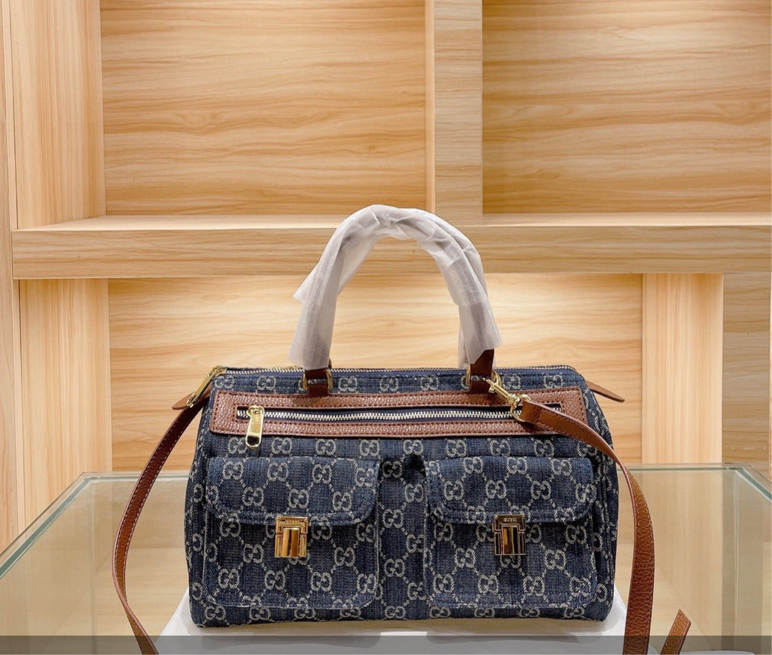 New Gucci shoulder Handbag