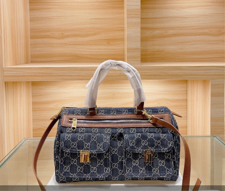 New Gucci shoulder Handbag