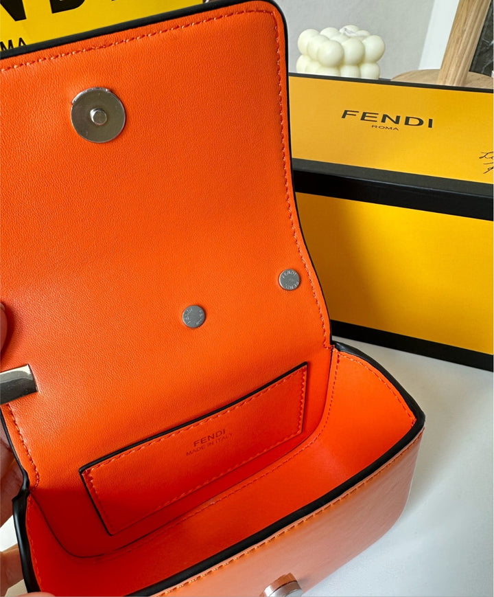 Woman New spring Fendi bag