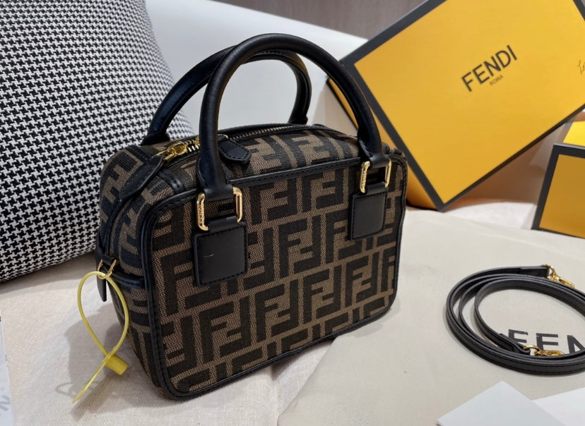 2021 New Fendi ladies