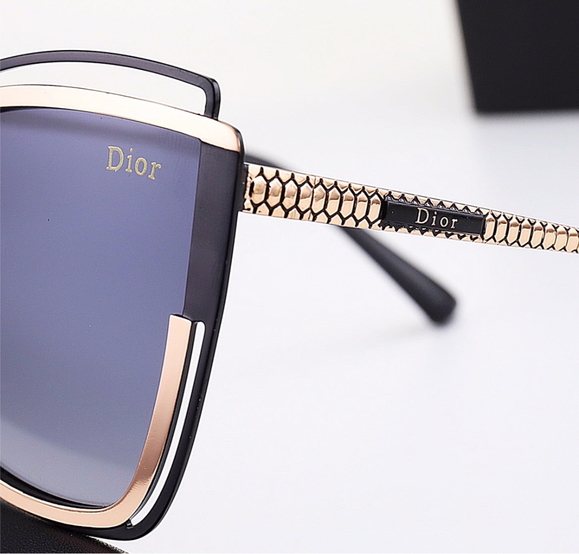 New Dior woman sunglasses