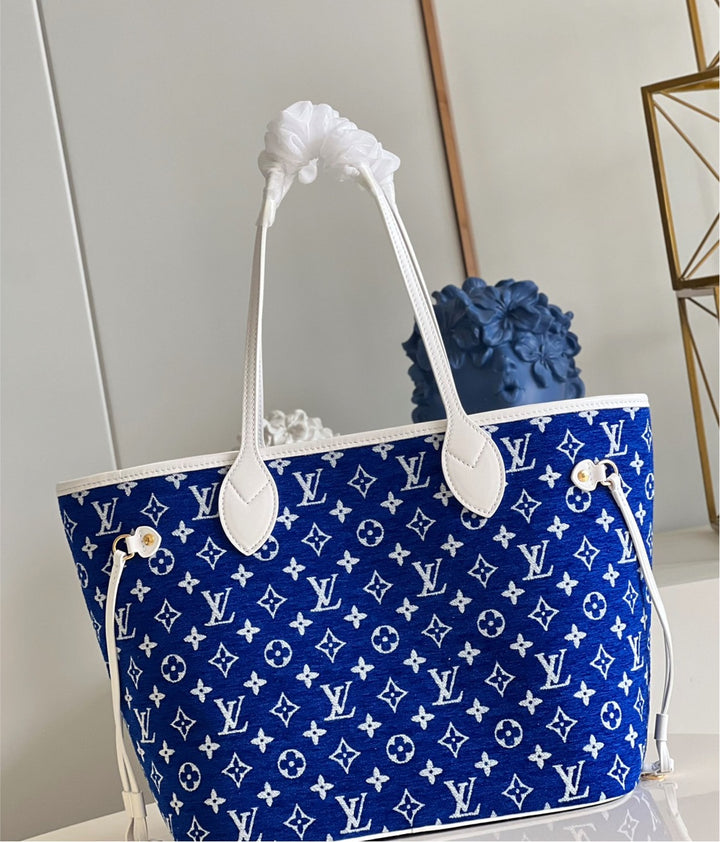 LV NeverFull shoulder handbag