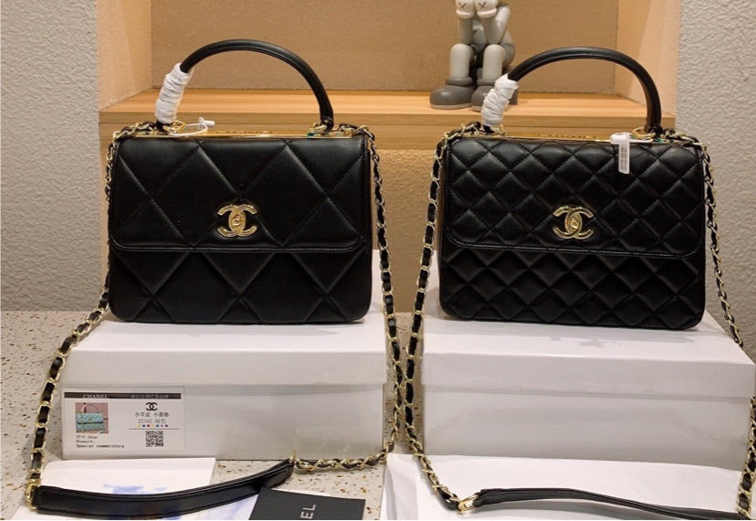 Chanel woman Shoulder handbag