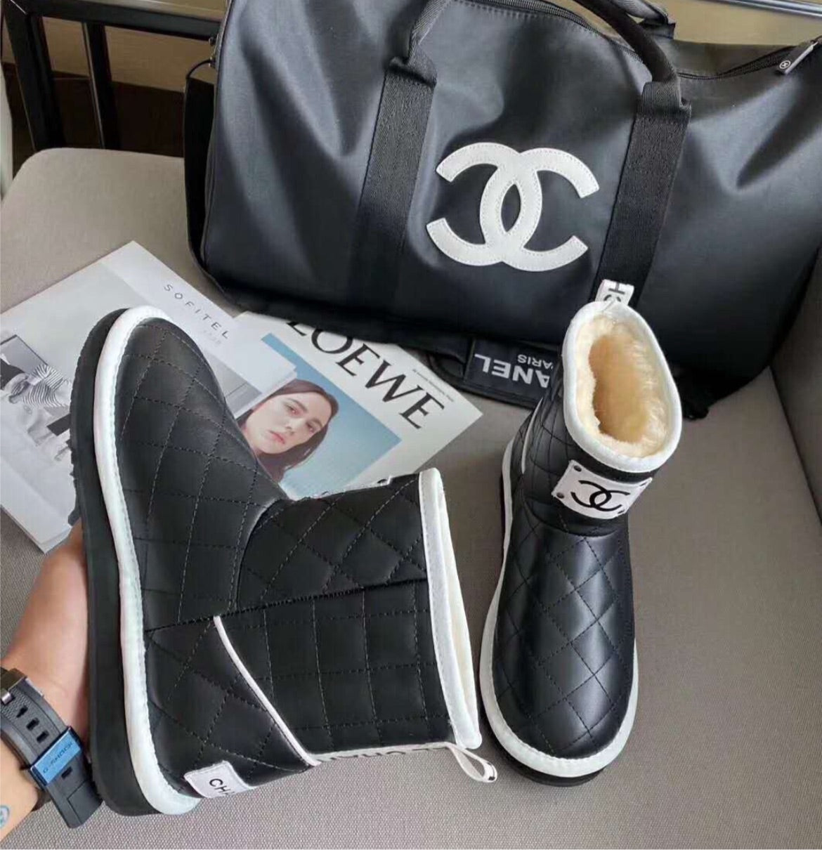 Woman Chanel cozy low cut boots