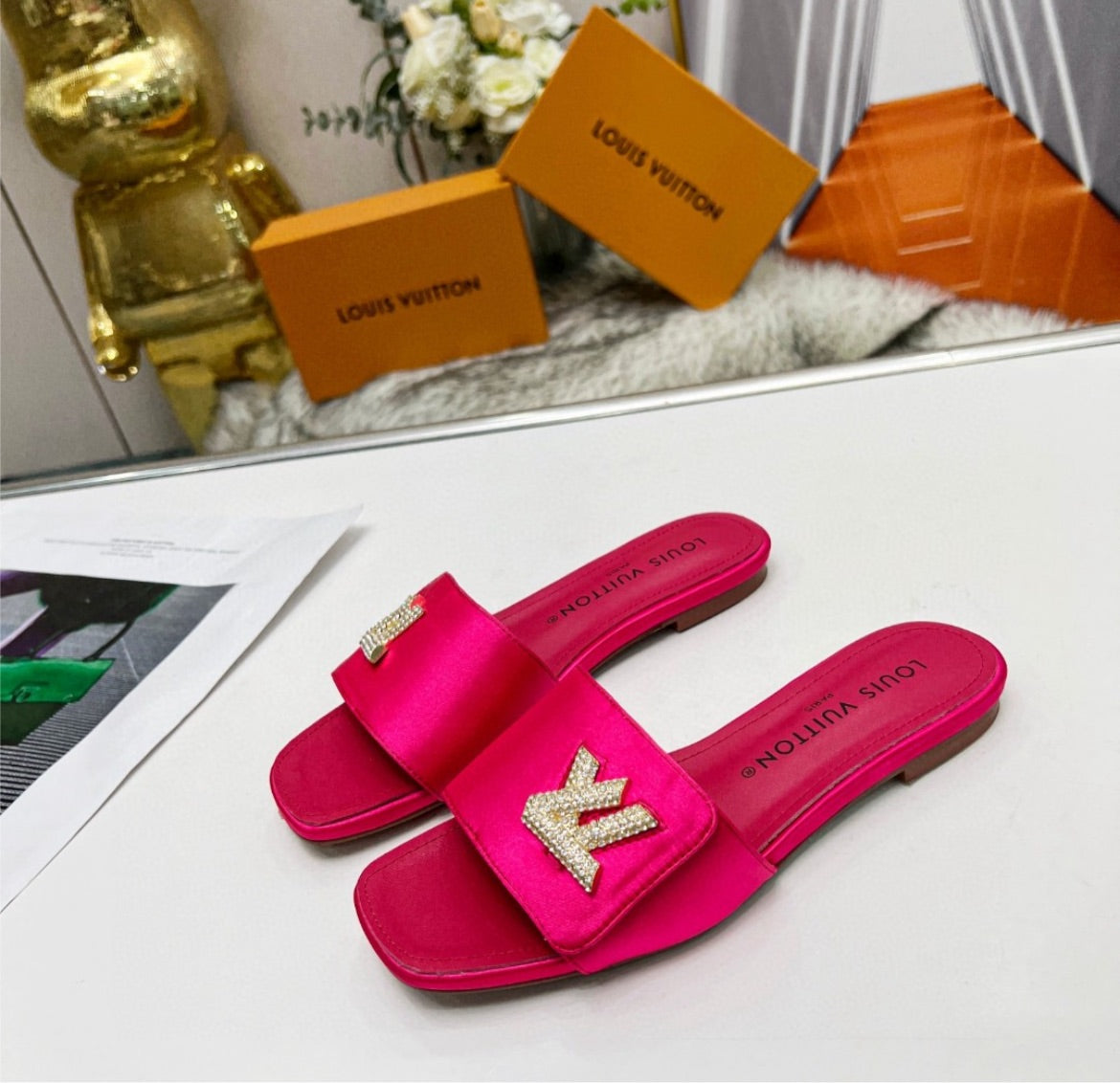 New LV woman sandal/slide