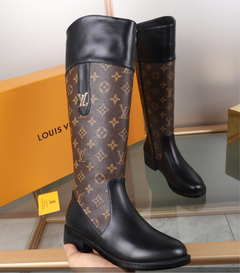 Woman LV Boots