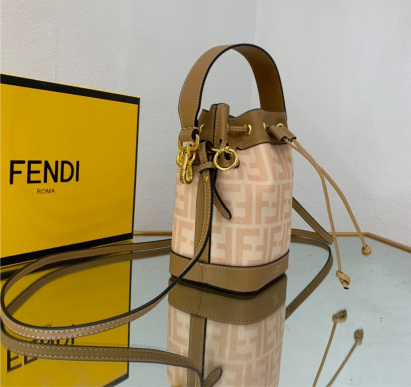 New Fendi woman handbag