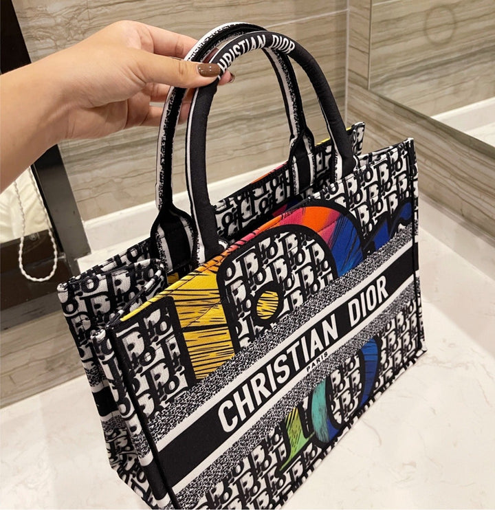 Large woman Dior shoulder handbag