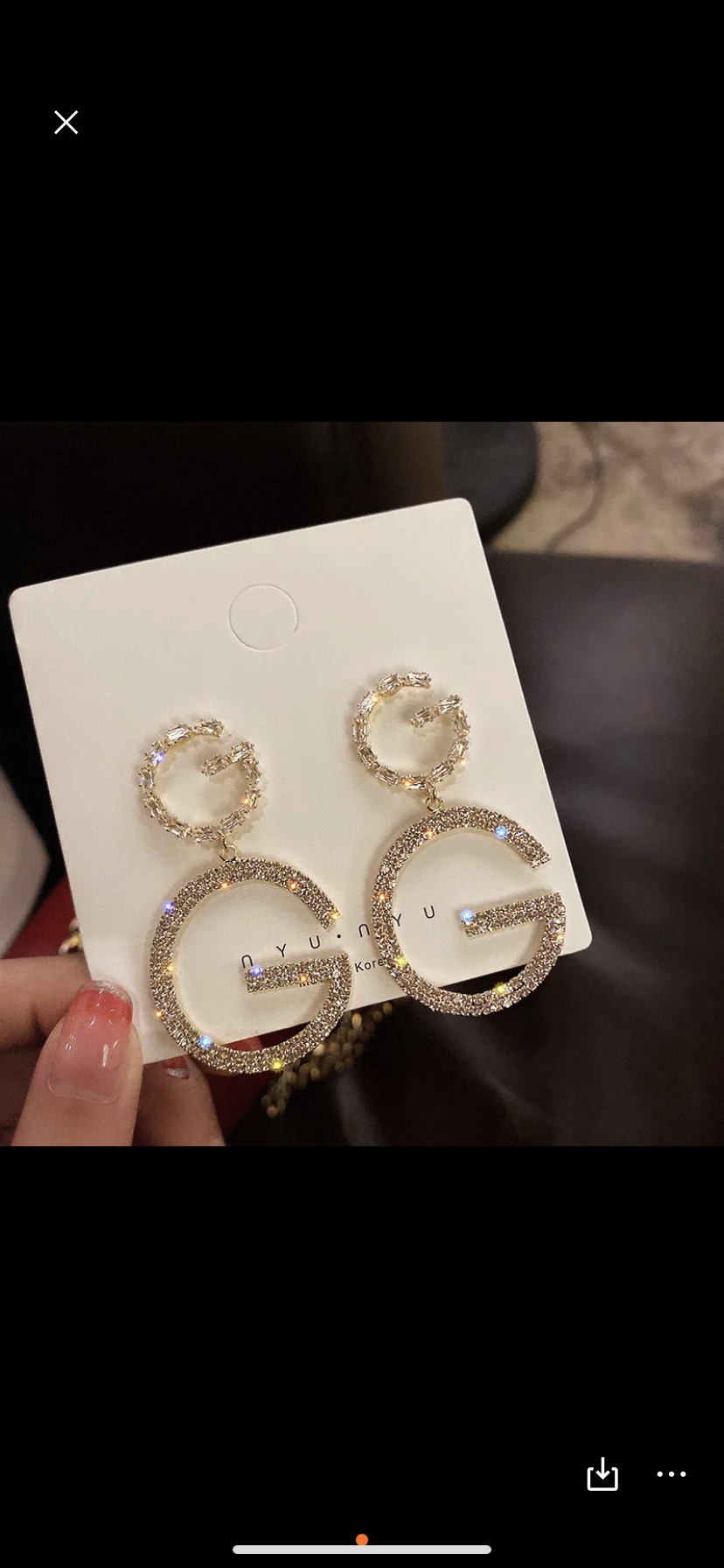 Bling G earrings
