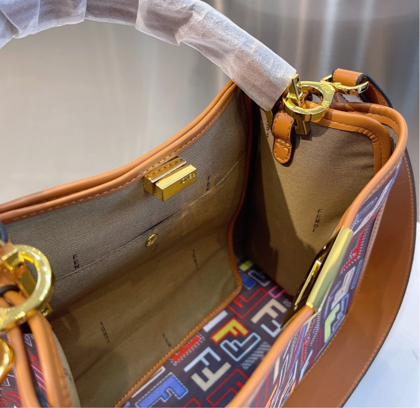 New Fendi Large handbag