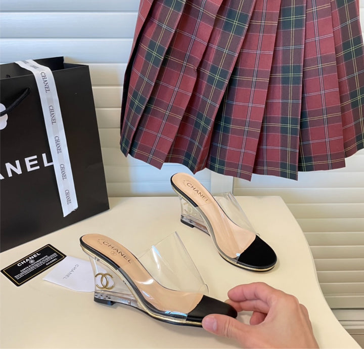 Transparent Chanel woman heel/sandal