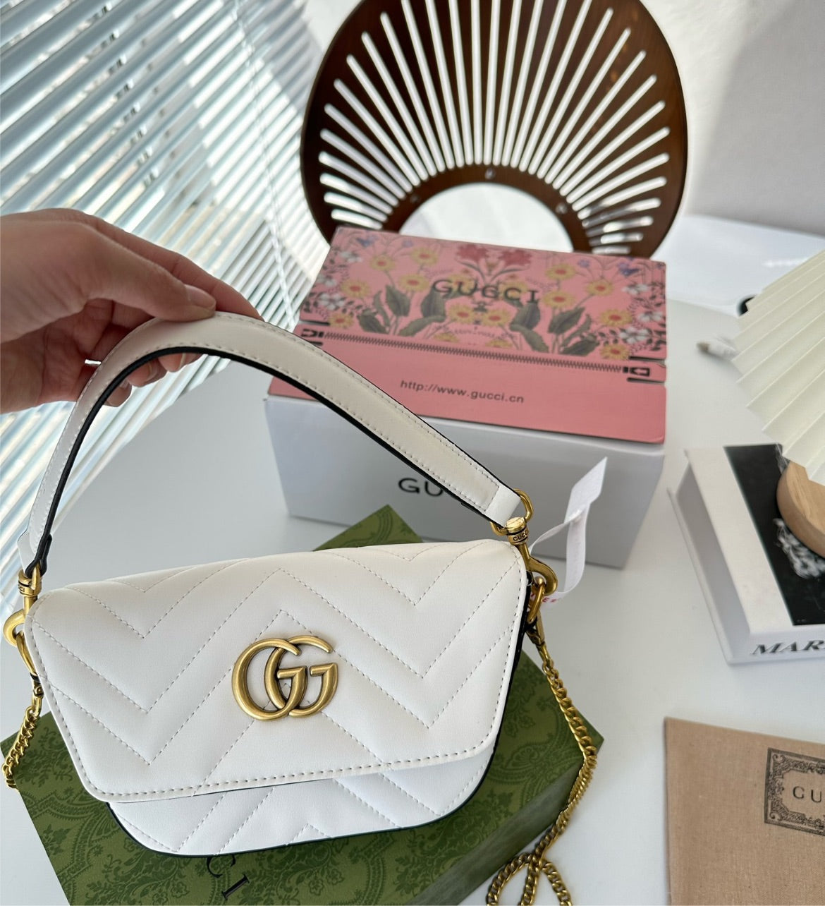 New woman GG shoulder bag