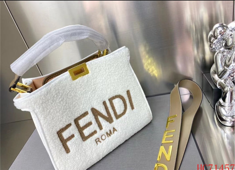Large Fendi woman Handbag