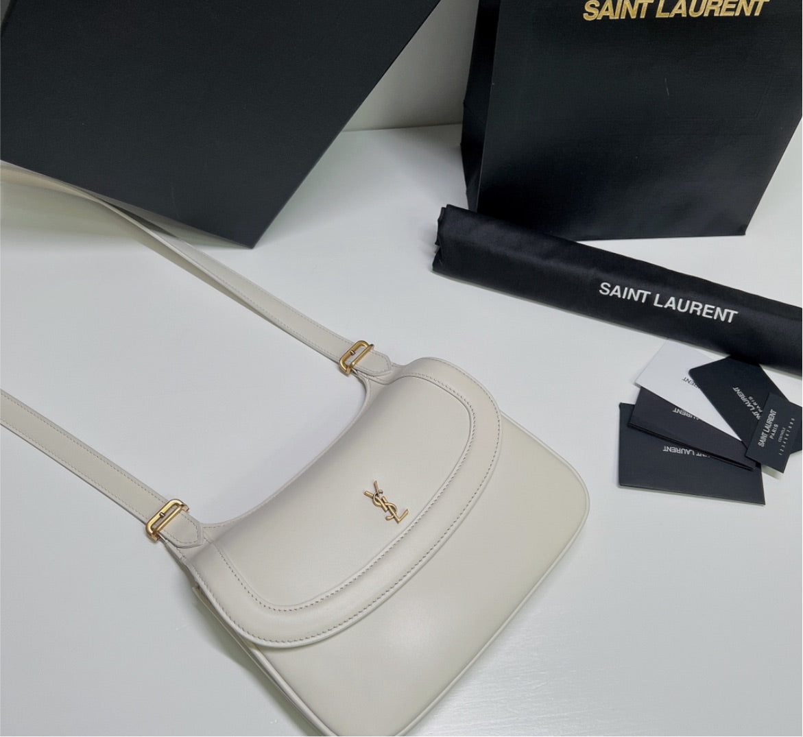 New woman YSL shoulder handbag
