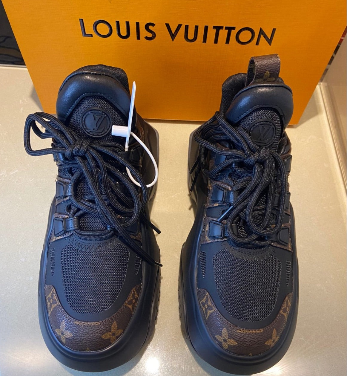 New Brown/Black LV sneaker
