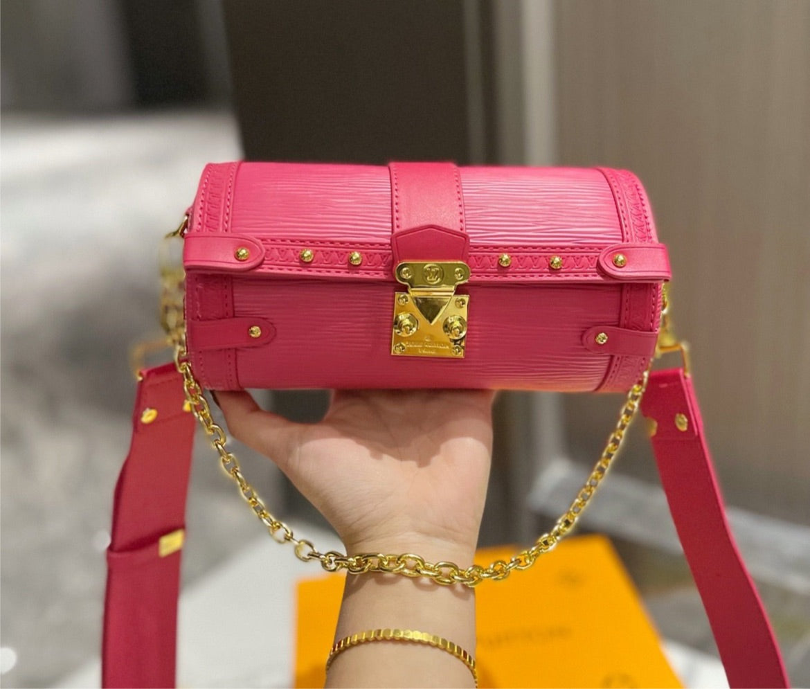 New LV woman shoulder handbag