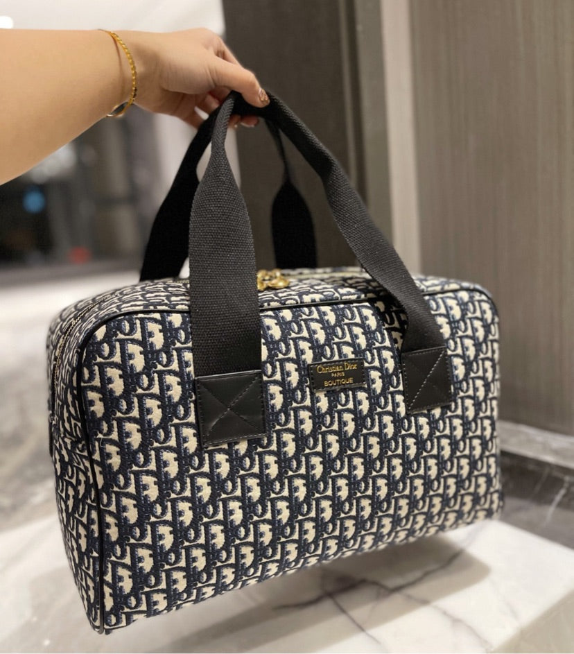 Large woman Dior handbag