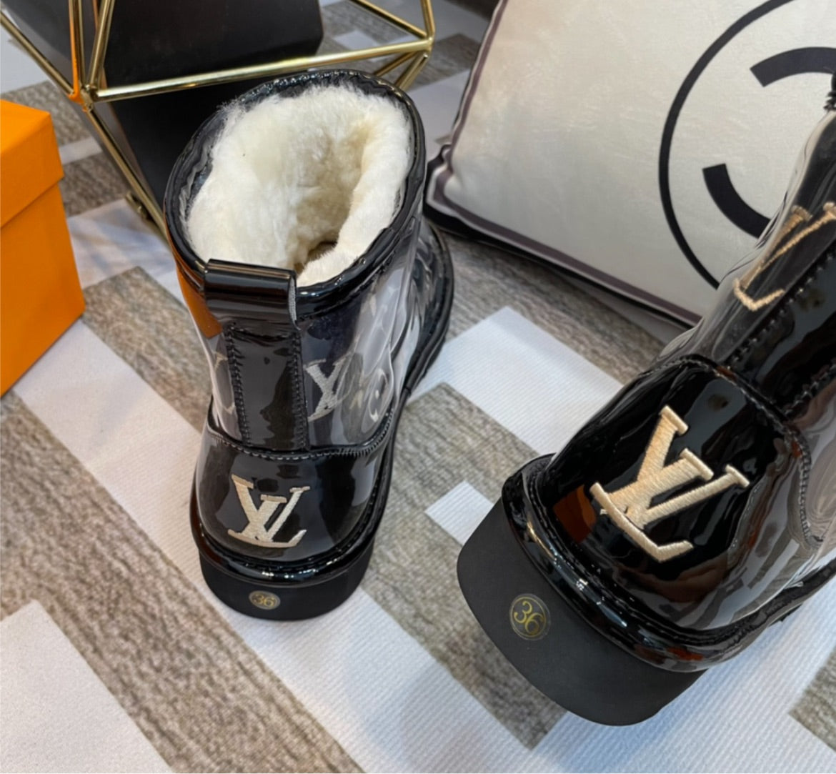 New LV woman boots
