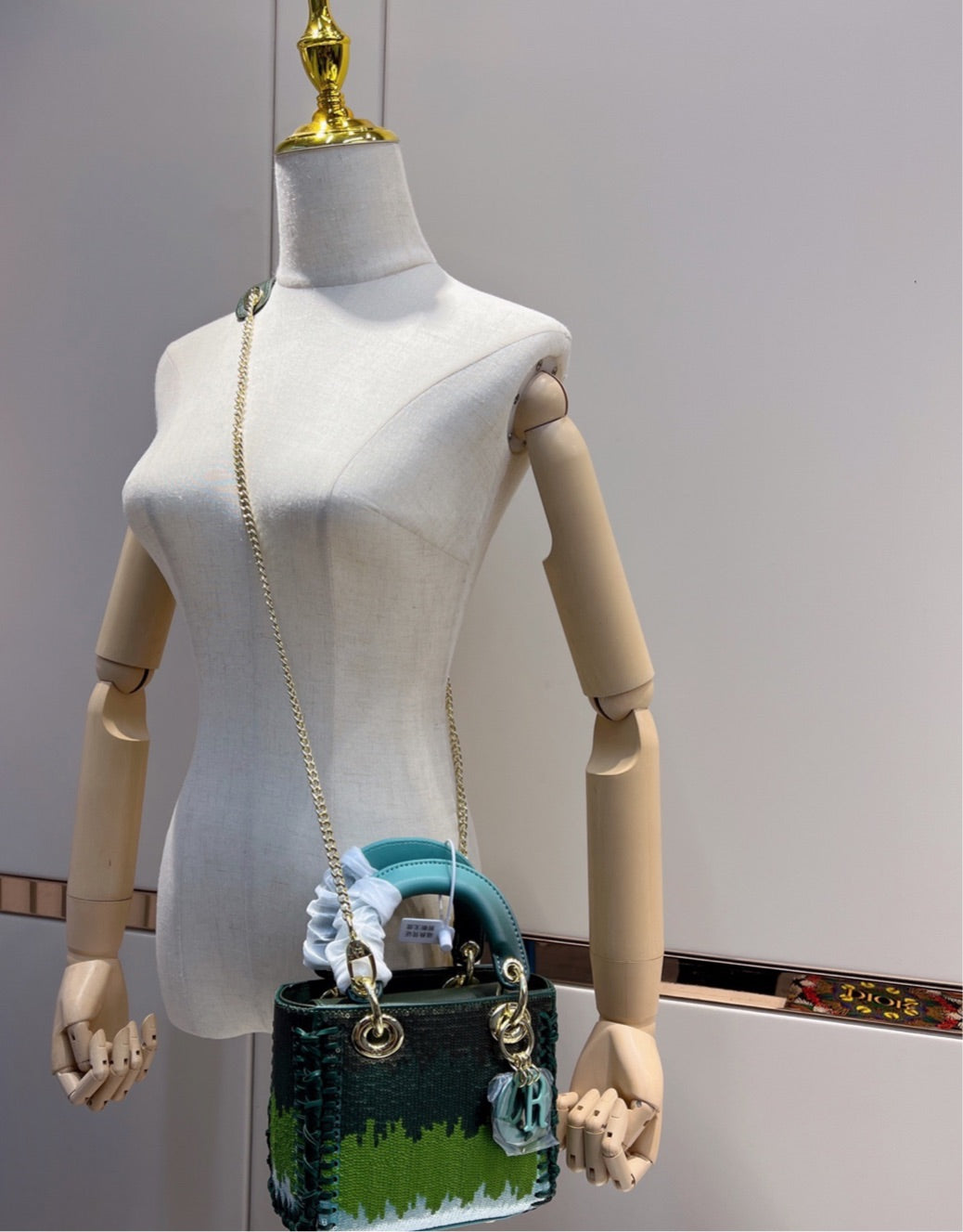 New Dior woman shoulder handbag