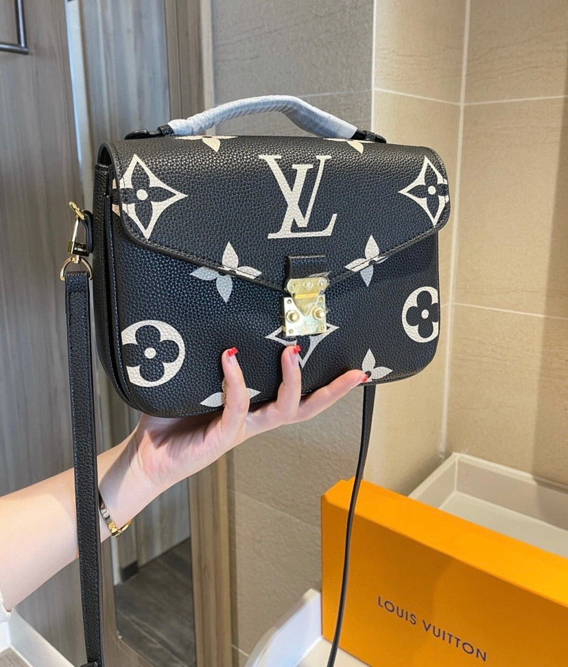 SALE ! LV crossbody/ shoulder ladies handbag