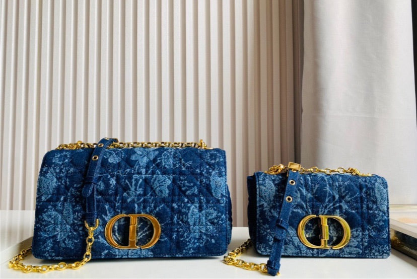 Blue Dior woman shoulder handbag