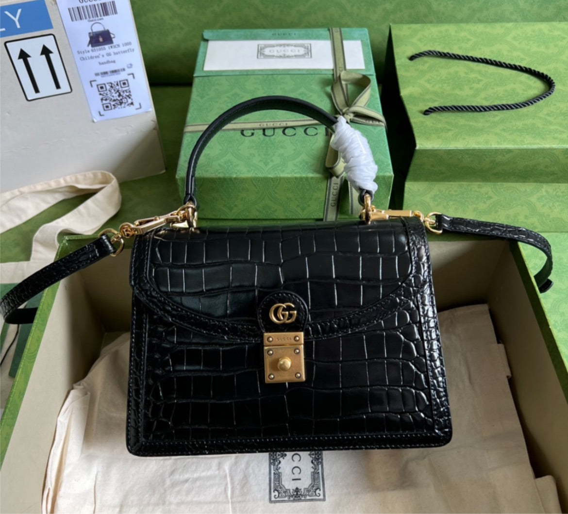 Gucci woman shoulder handbag