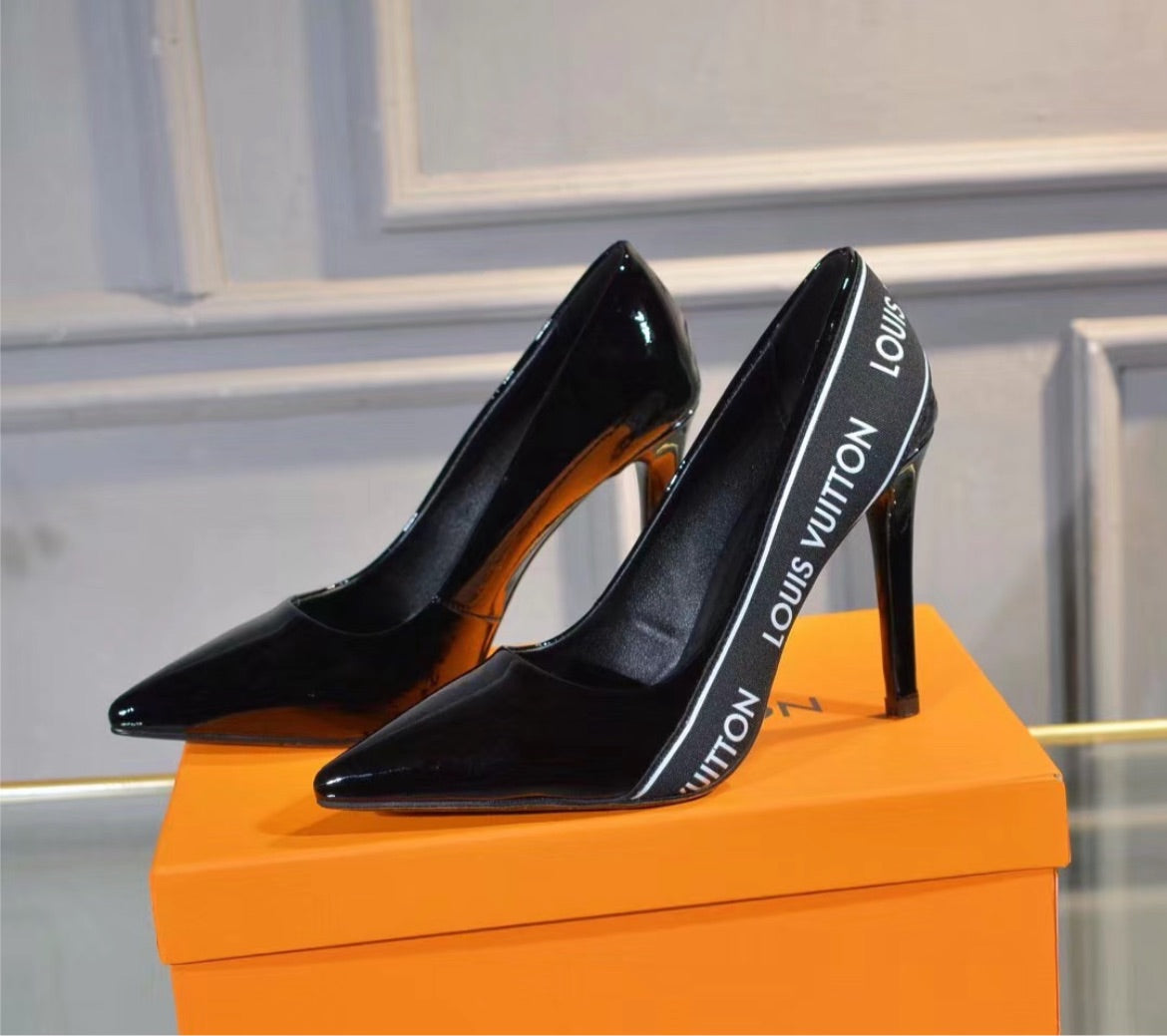 Black LV woman heels