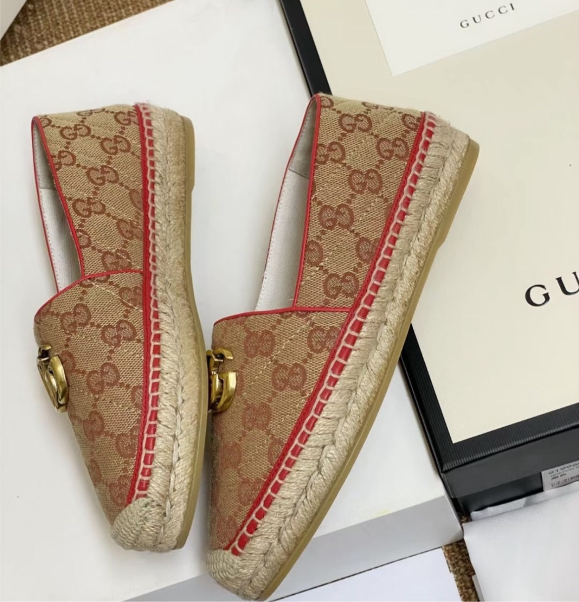 New woman Gucci Flat shoe