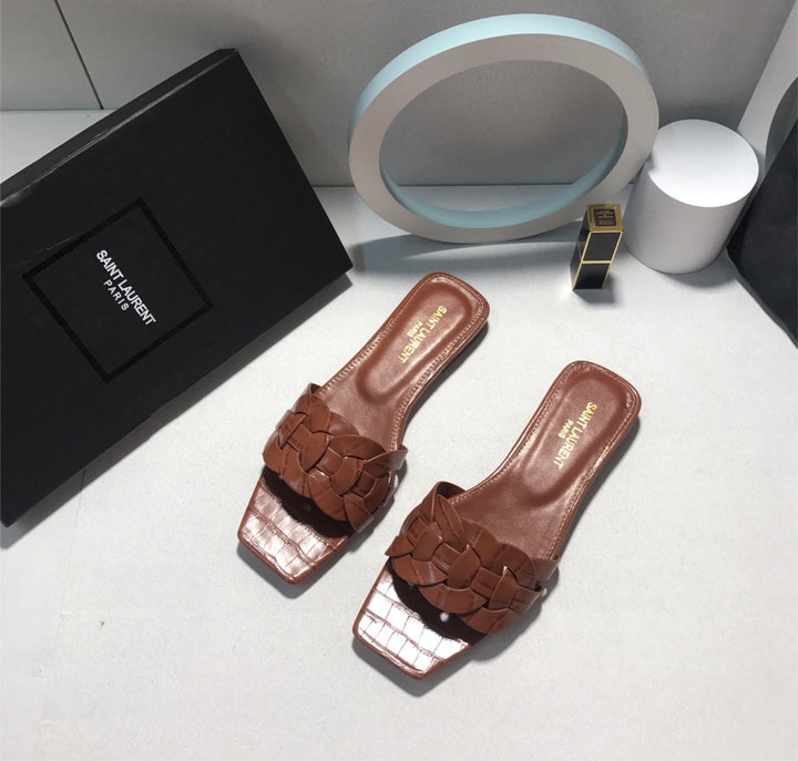 Saint Laurent woman sandal