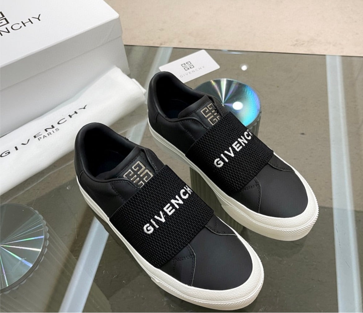 Givenchy woman sneaker
