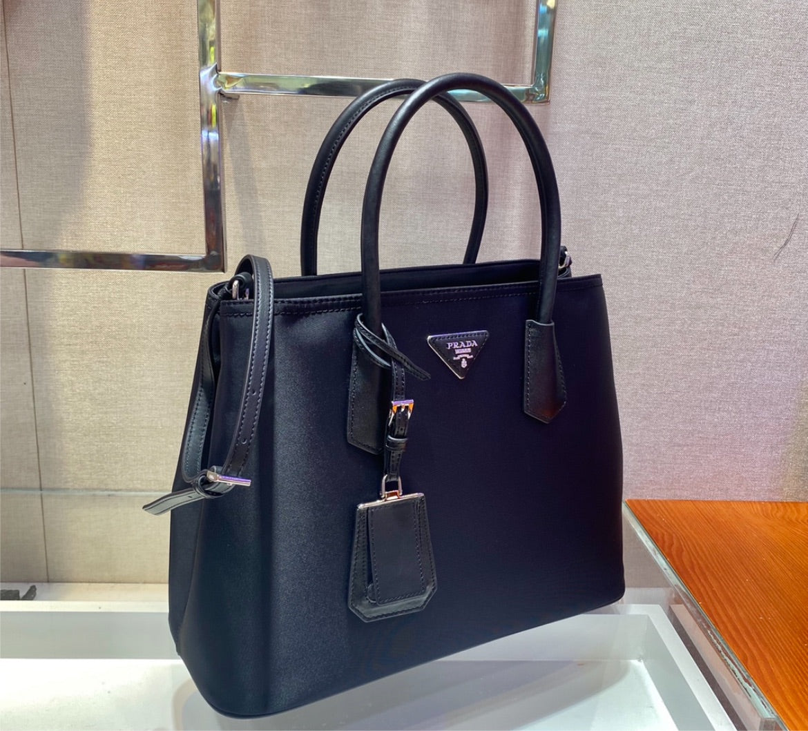 New Prada woman handbag