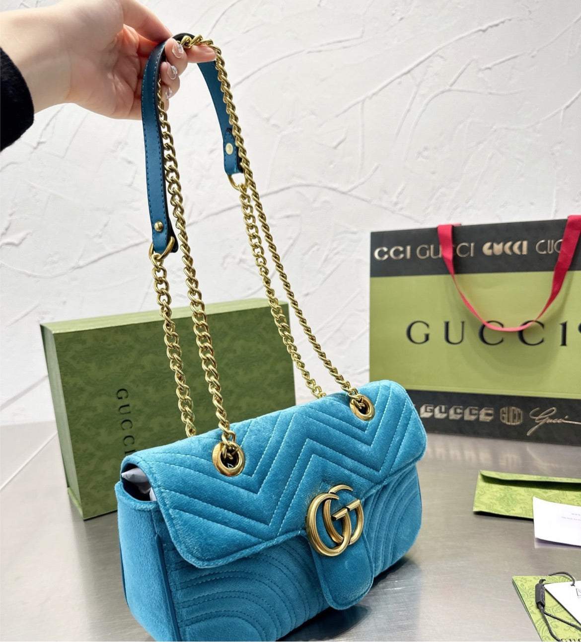 Suede Gucci woman handbag