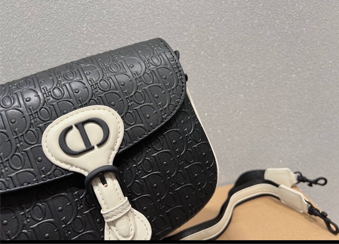 Dior crossbody woman handbag