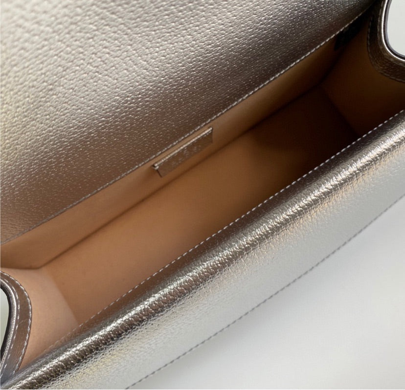 Silver leather Gucci handbag