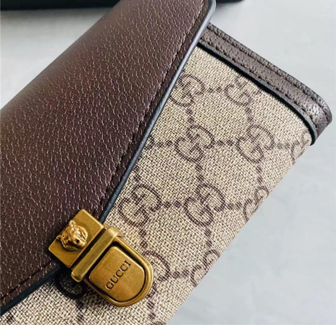 Woman Gucci wallet