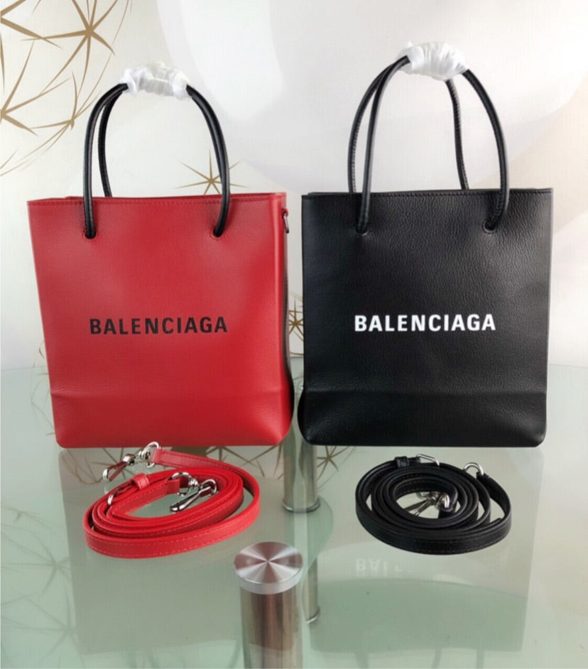 Balenciaga woman shoulder handbag