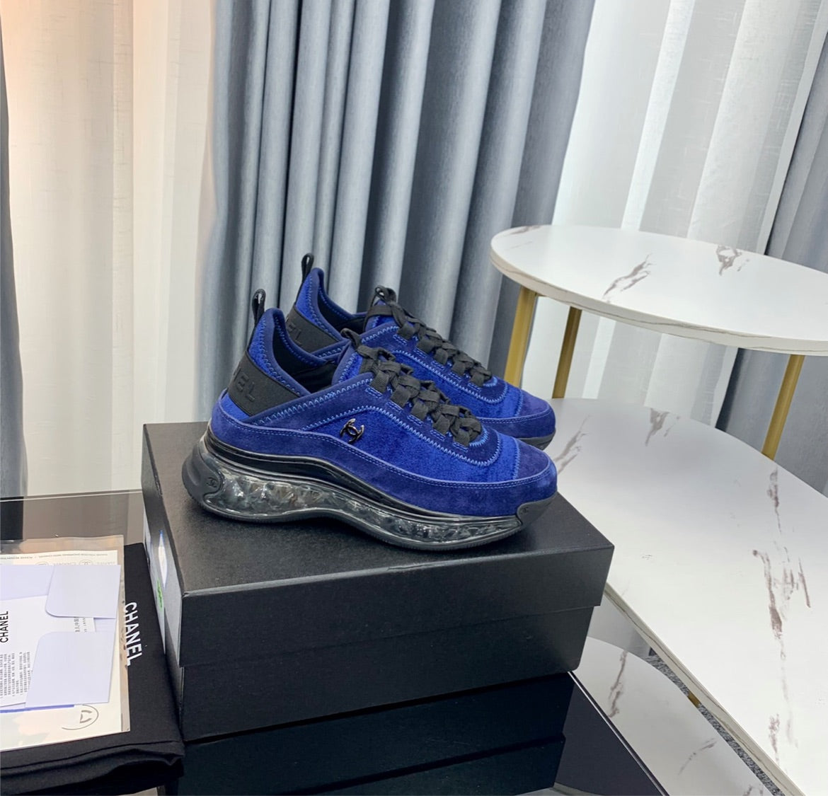 Blue Chanel suede woman sneaker
