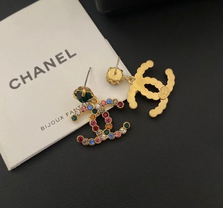Chanel ladies earrings