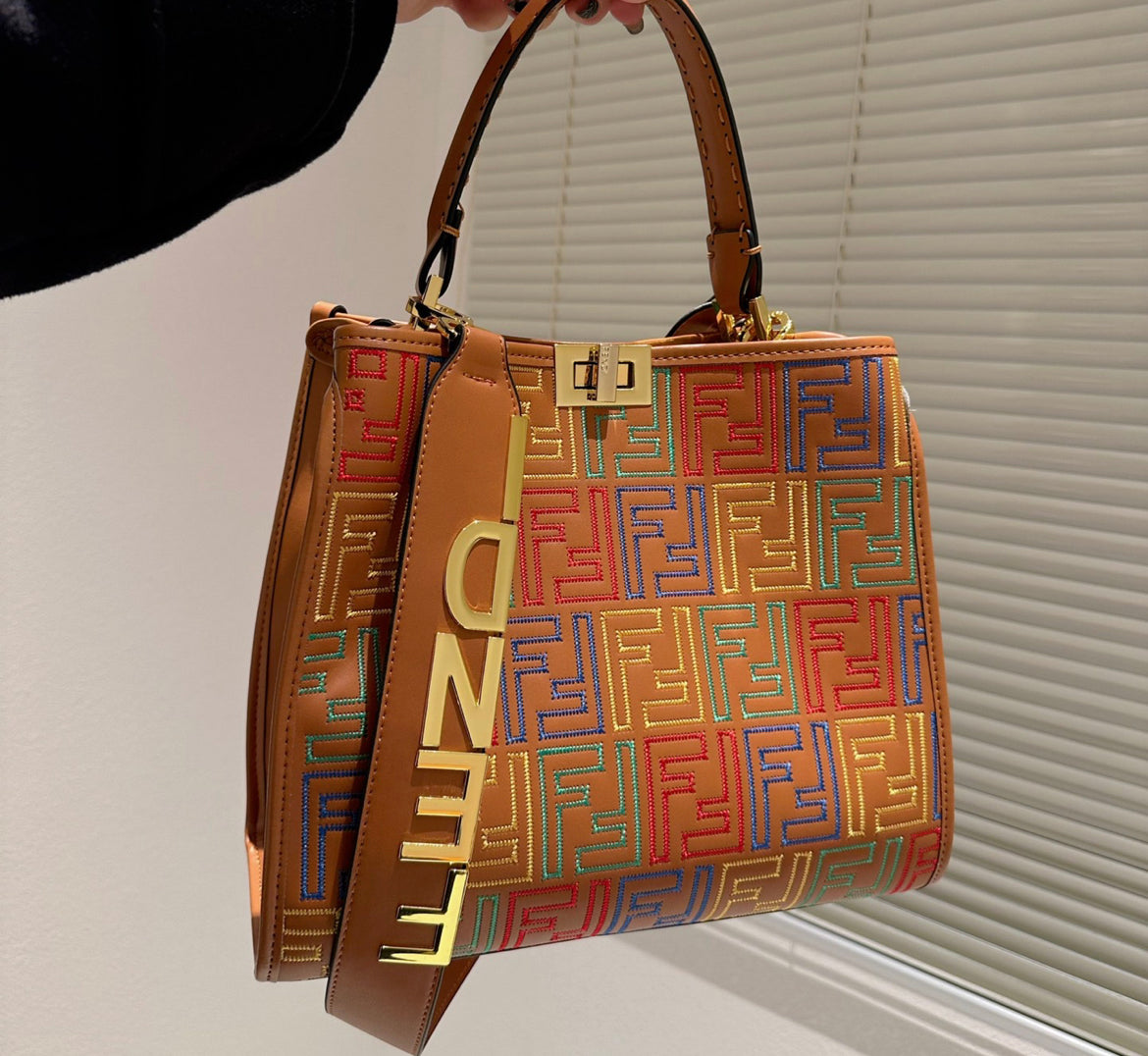 Brand new Fendi woman large handbag