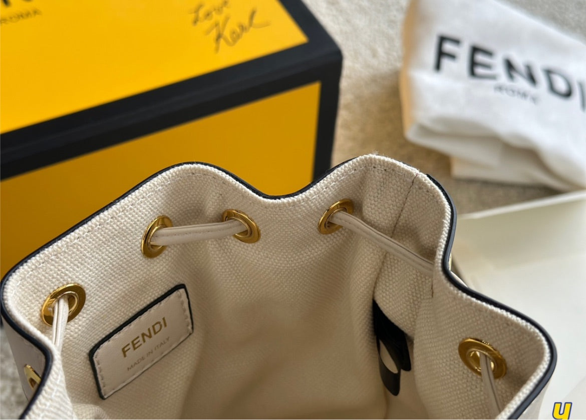 New Fendi woman Hand/shoulder bag