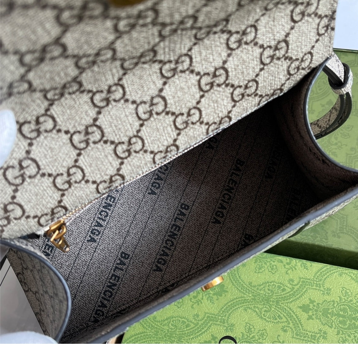 Balenciaga/Gucci Woman handbag