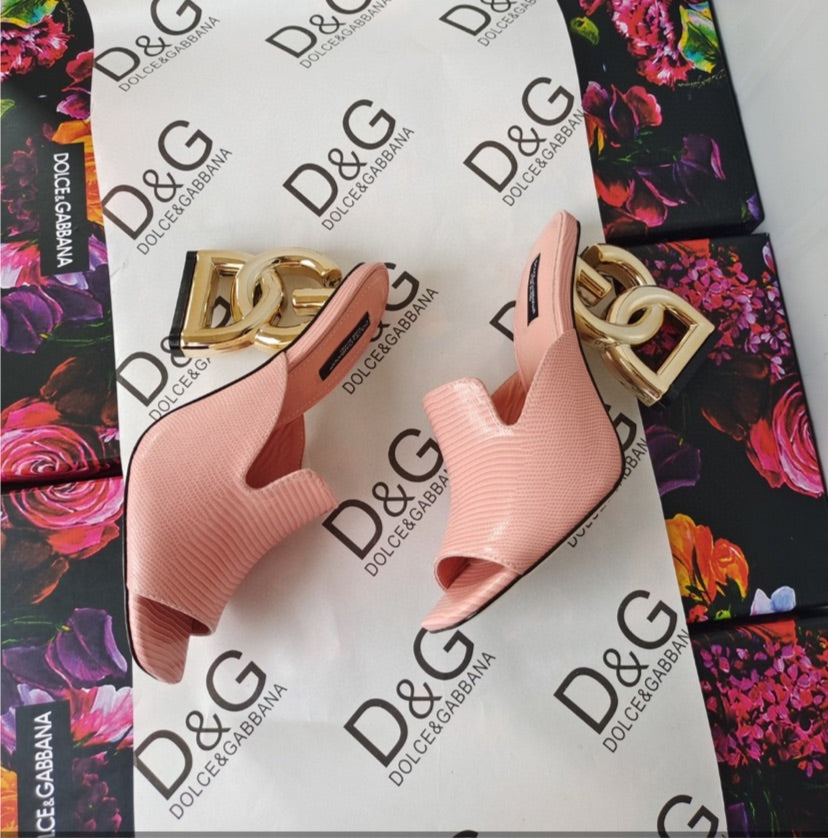 Dolce & Gabbana woman shoes
