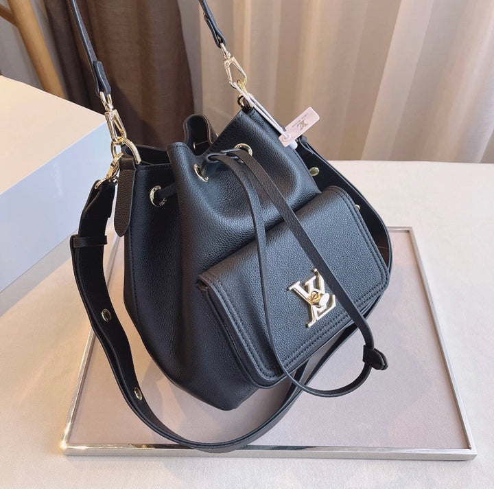 LV lockme Black leather Handbag