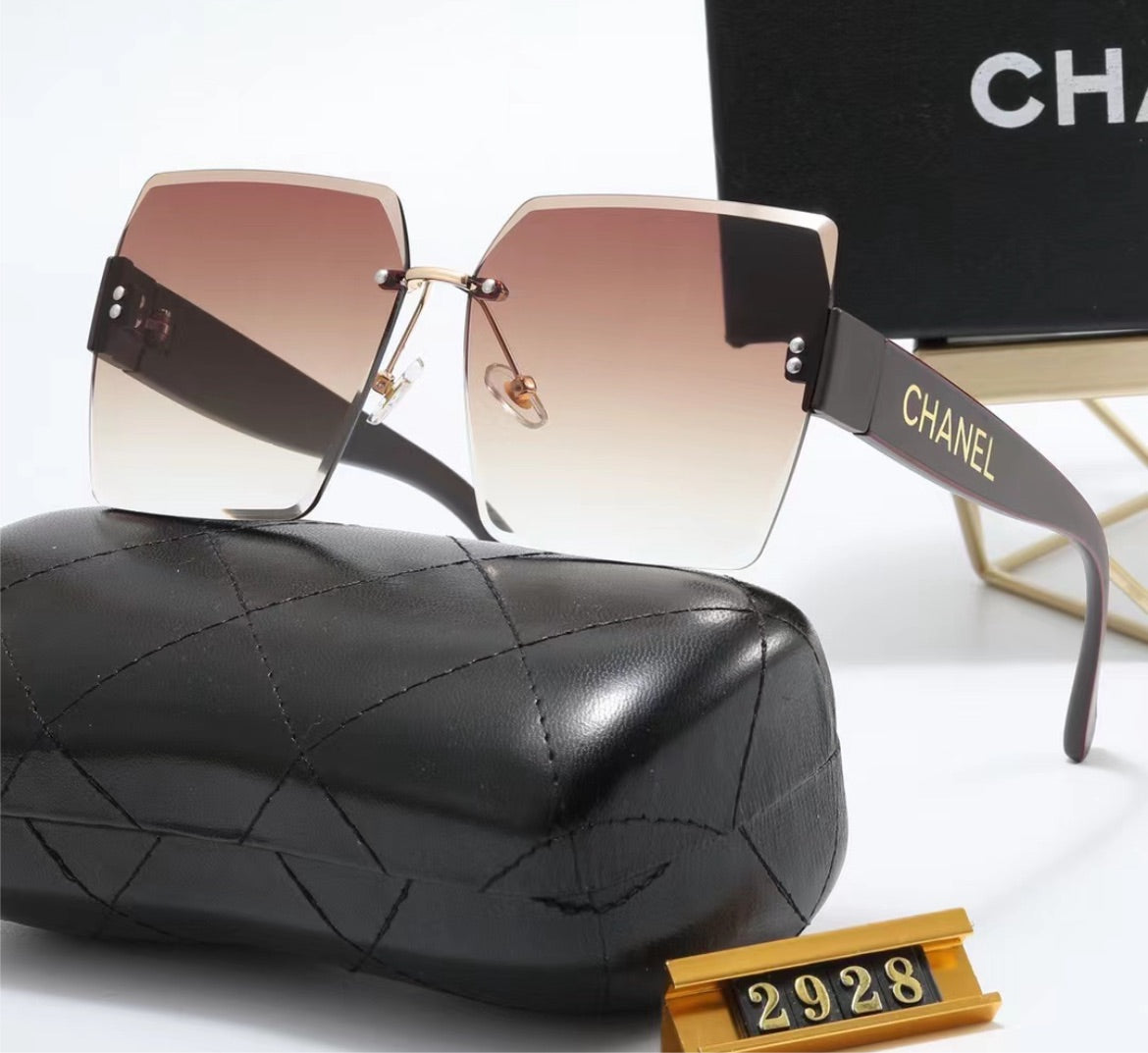 New style Chanel woman sunglasses
