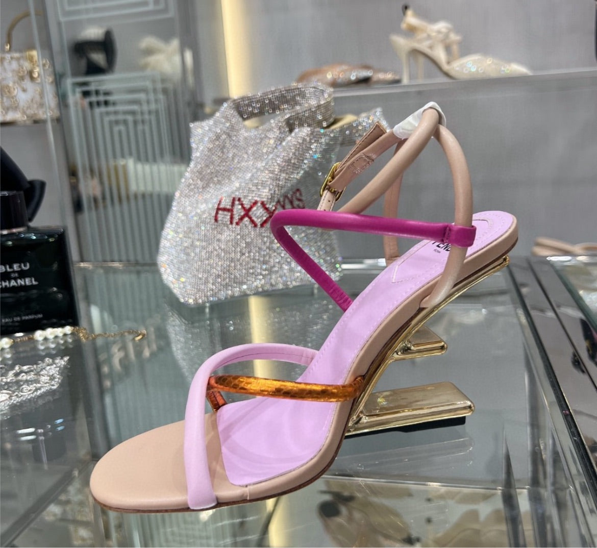 Fendi woman sandal/ shoes