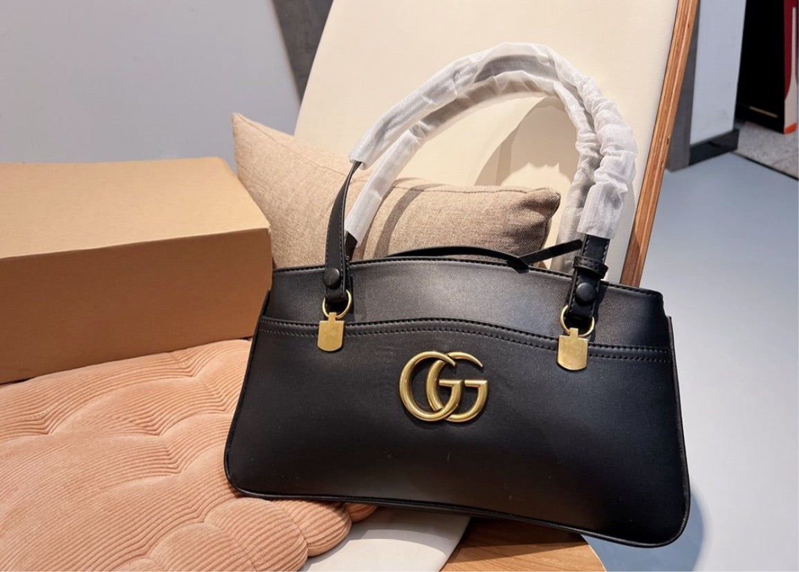 New Gucci woman Handbag