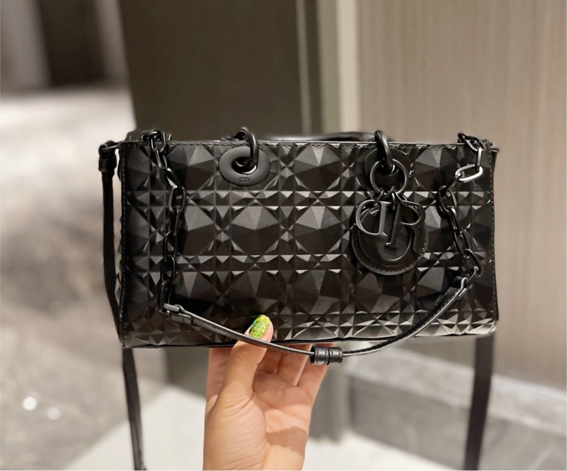 New woman Dior handbag